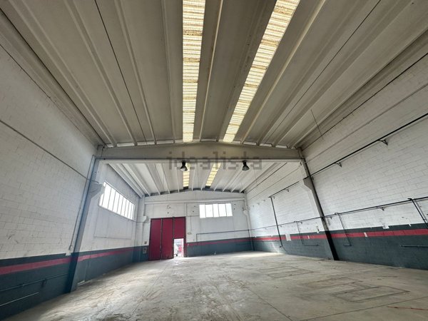 capannone in affitto ad Abbiategrasso