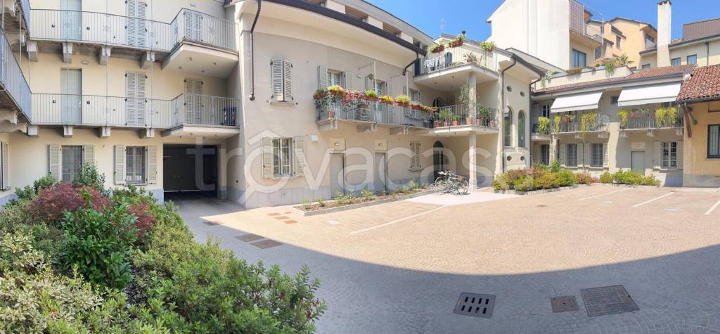 ufficio in affitto ad Abbiategrasso