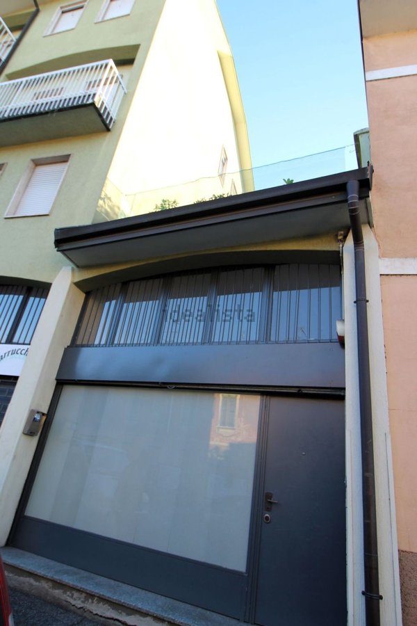 negozio in affitto ad Abbiategrasso