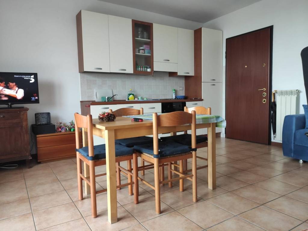 appartamento in affitto ad Abbiategrasso in zona Castelletto