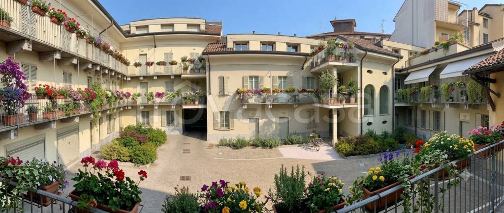 appartamento in affitto ad Abbiategrasso in zona Mendosio