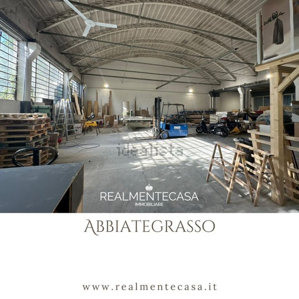 locale di sgombero in affitto ad Abbiategrasso in zona Castelletto
