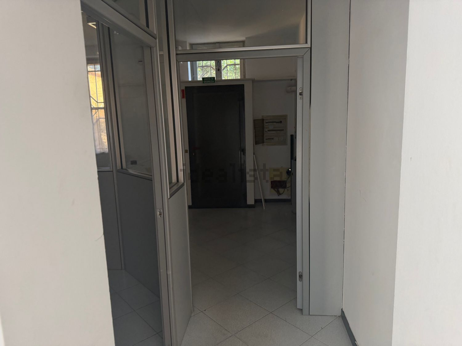 locale commerciale in affitto ad Abbiategrasso