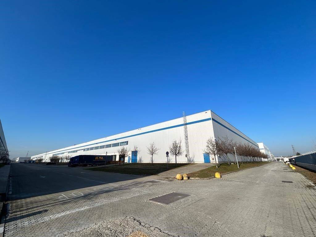 locale commerciale in affitto ad Arese