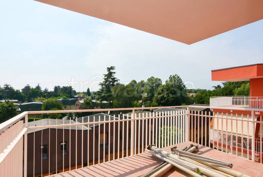 appartamento in affitto ad Arese