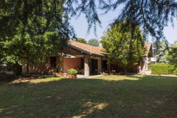 casa indipendente in affitto ad Arese