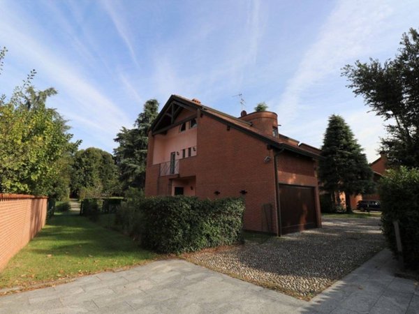 casa indipendente in affitto ad Arese