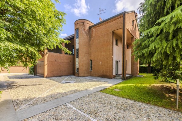 casa indipendente in affitto ad Arese