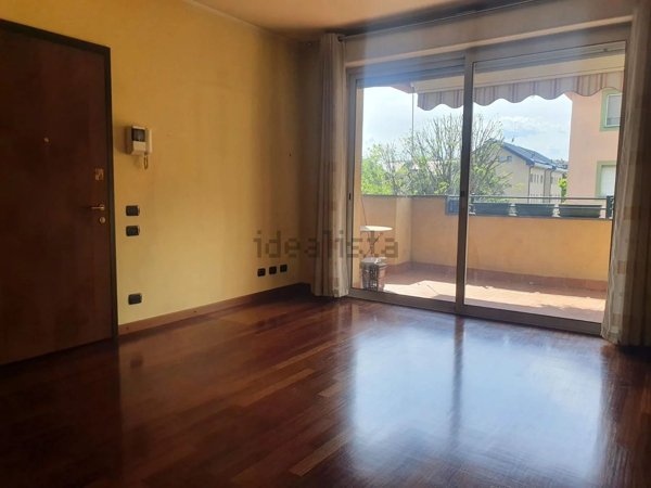 appartamento in affitto ad Arese