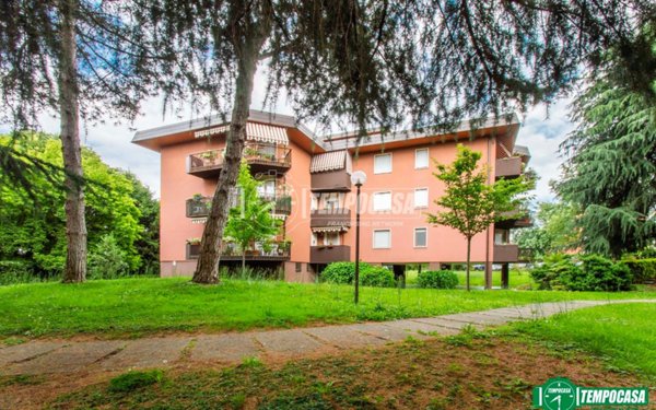 appartamento in affitto ad Arese