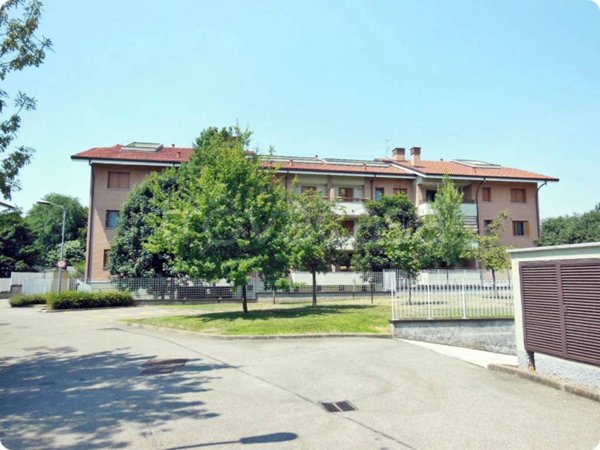 appartamento in affitto ad Arese