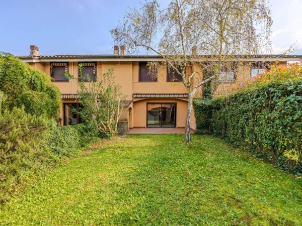 casa indipendente in affitto ad Arese