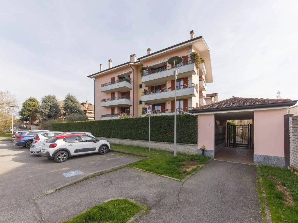 appartamento in affitto ad Arese