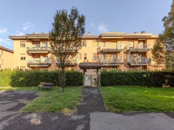 appartamento in affitto ad Arese