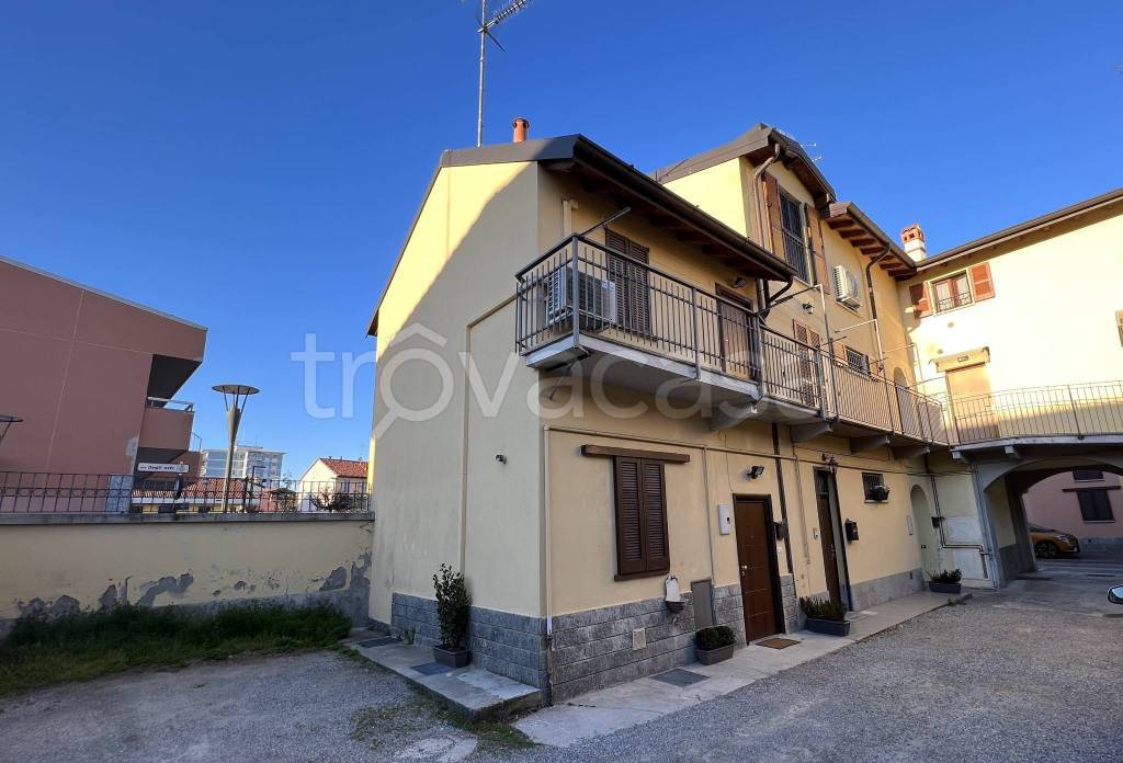 appartamento in affitto ad Arese