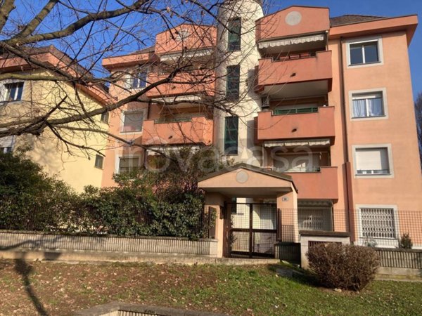 appartamento in affitto ad Arese