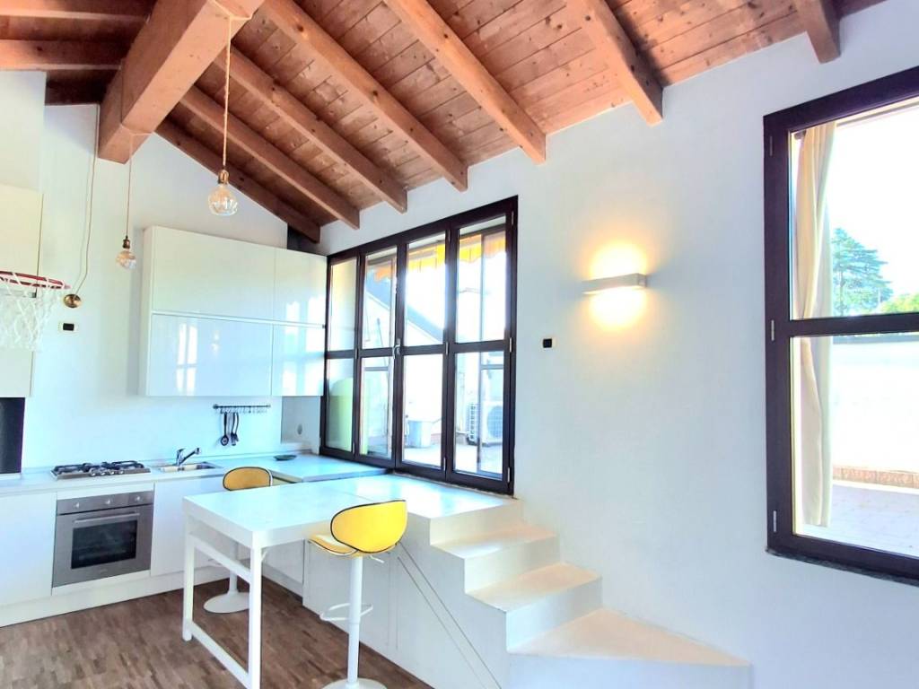 appartamento in affitto ad Arese