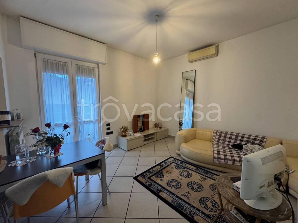 appartamento in affitto ad Arese