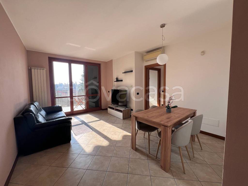 appartamento in affitto ad Arese