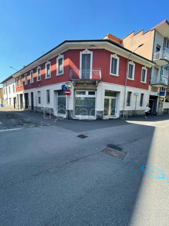 quadrivano in affitto ad Arluno