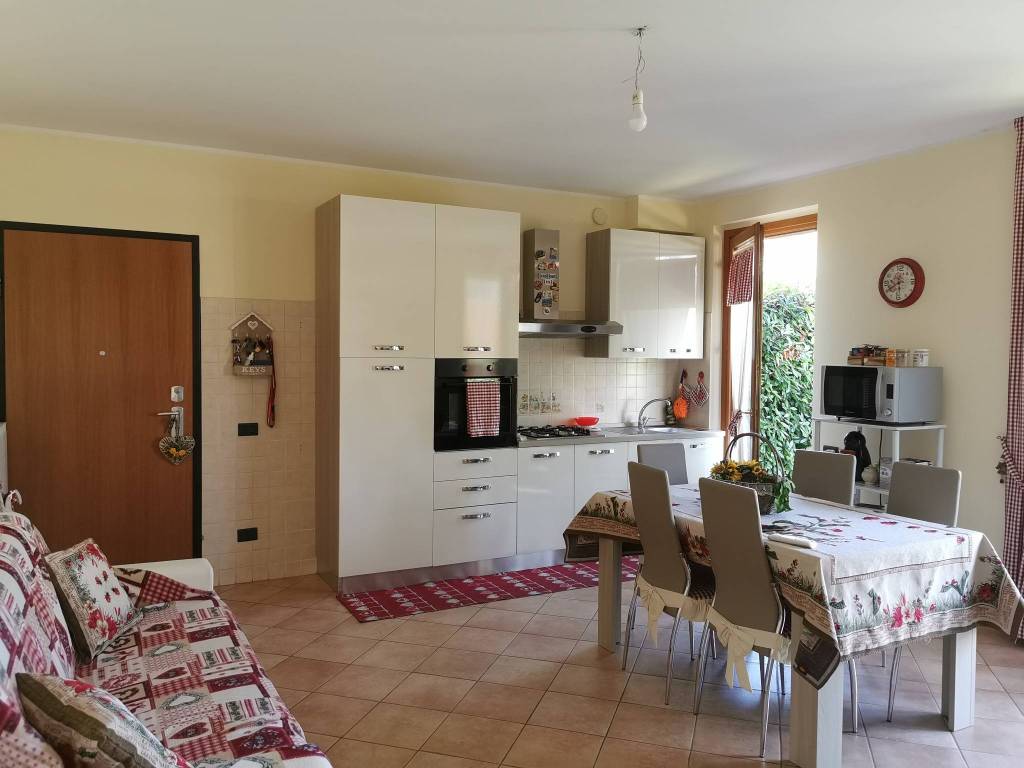 appartamento in affitto ad Arluno
