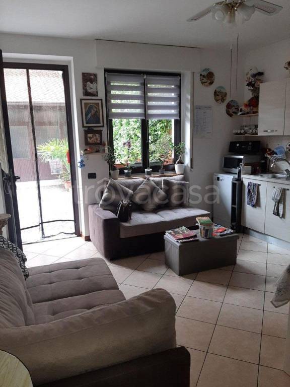appartamento in affitto ad Arluno