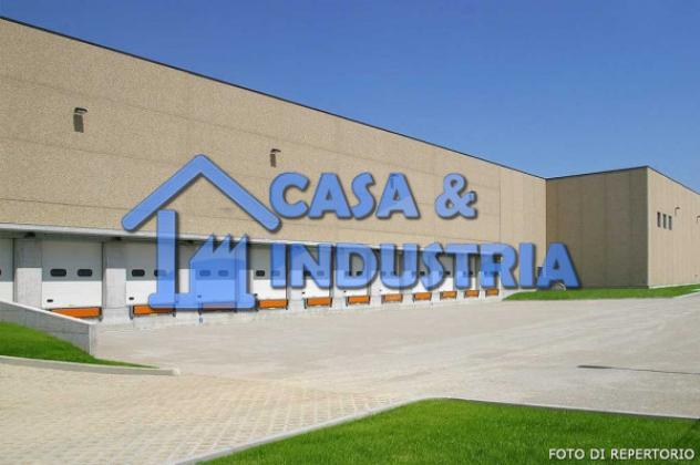 capannone in affitto ad Arluno