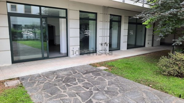 ufficio in affitto ad Arluno