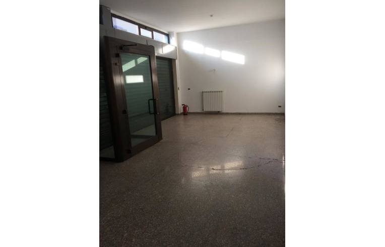 ufficio in affitto ad Arluno