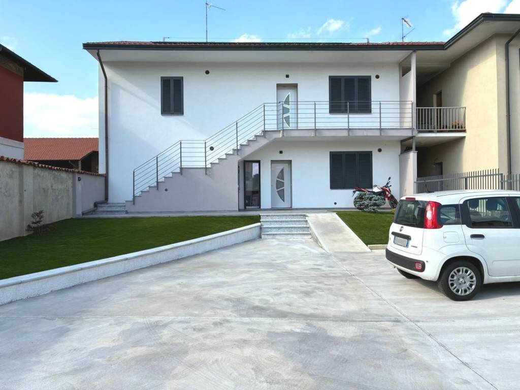 appartamento in affitto ad Arluno