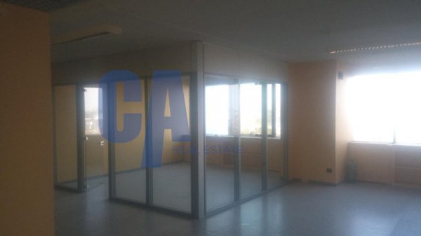 ufficio in affitto ad Assago