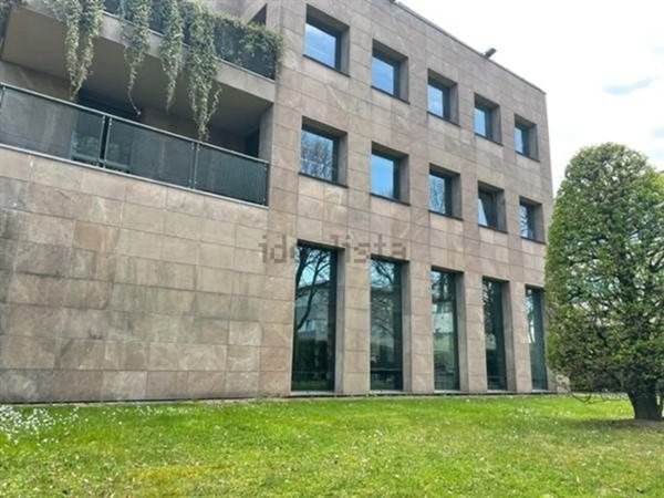 ufficio in affitto ad Assago