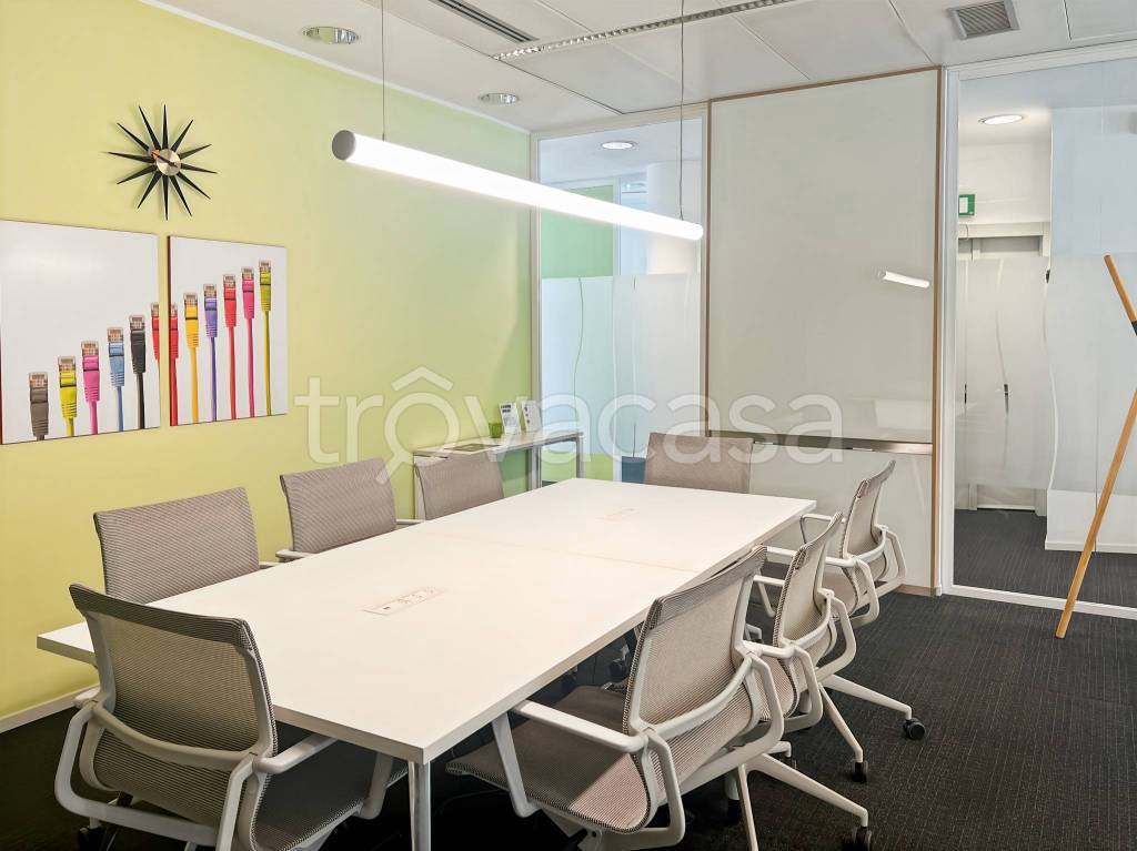 ufficio in affitto ad Assago