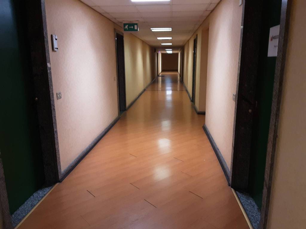 ufficio in affitto ad Assago