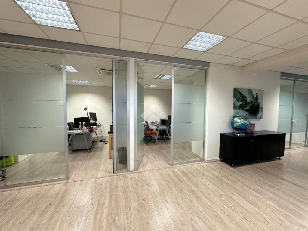 ufficio in affitto ad Assago