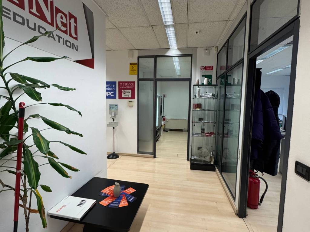 ufficio in affitto ad Assago