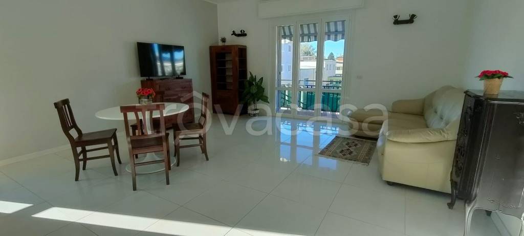 appartamento in affitto ad Assago