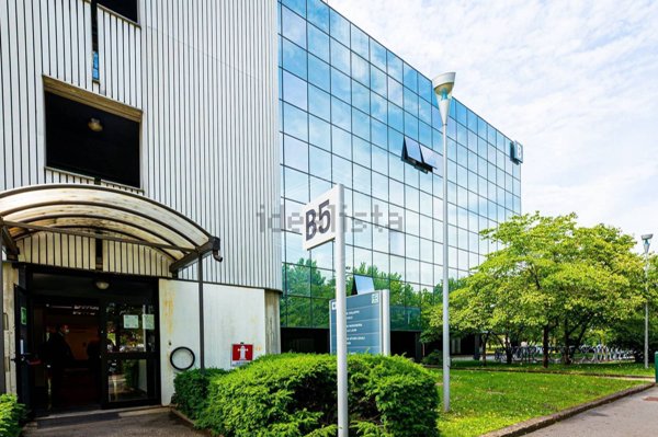 ufficio in affitto ad Assago