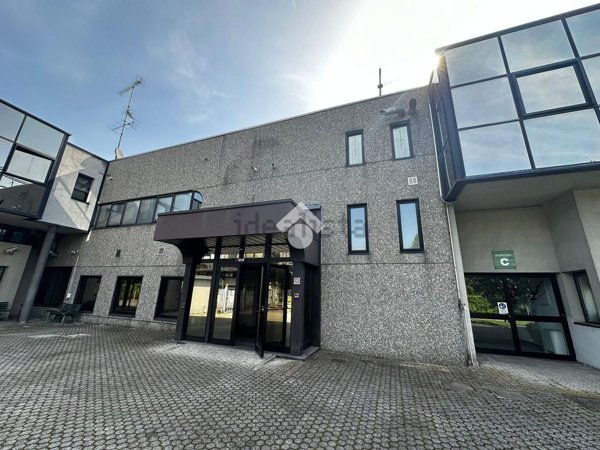 ufficio in affitto ad Assago