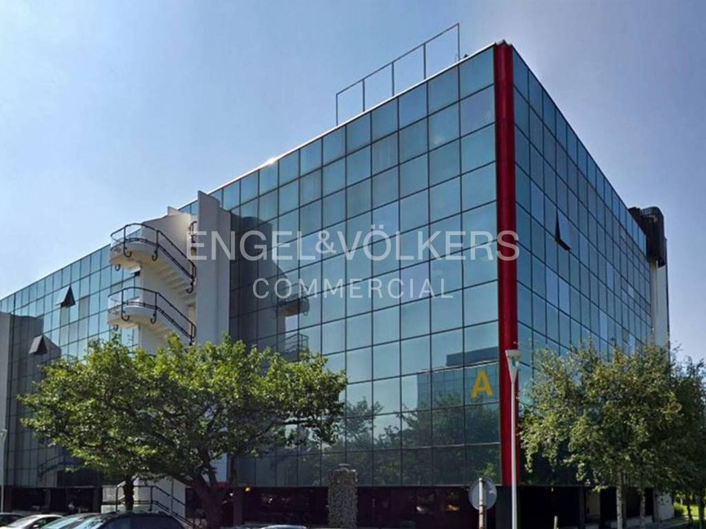 ufficio in affitto ad Assago