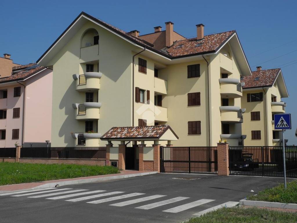 appartamento in affitto ad Assago