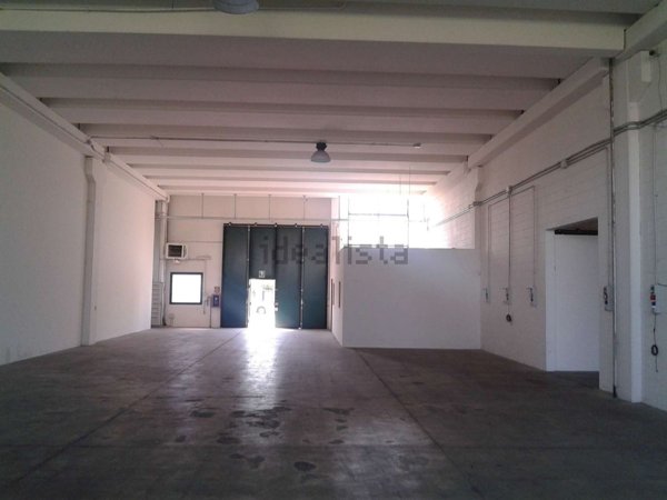 ufficio in affitto ad Assago