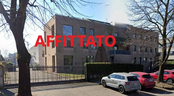capannone in affitto ad Assago