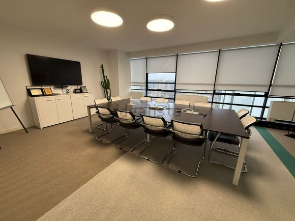 ufficio in affitto ad Assago