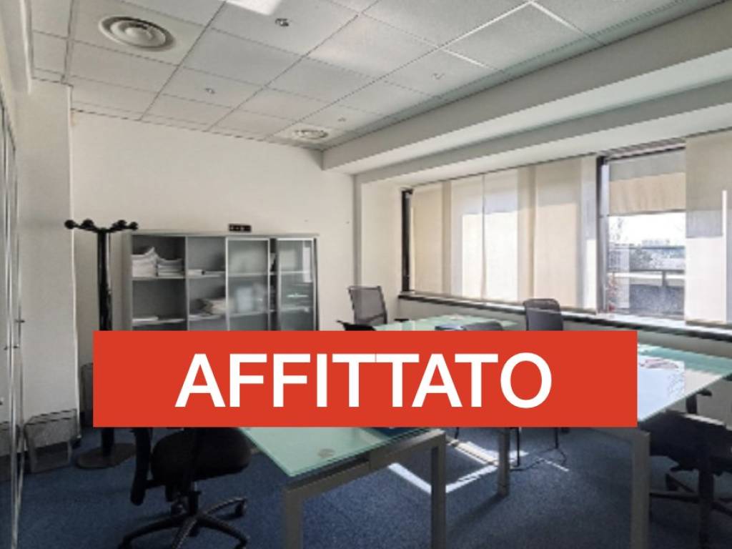 ufficio in affitto ad Assago