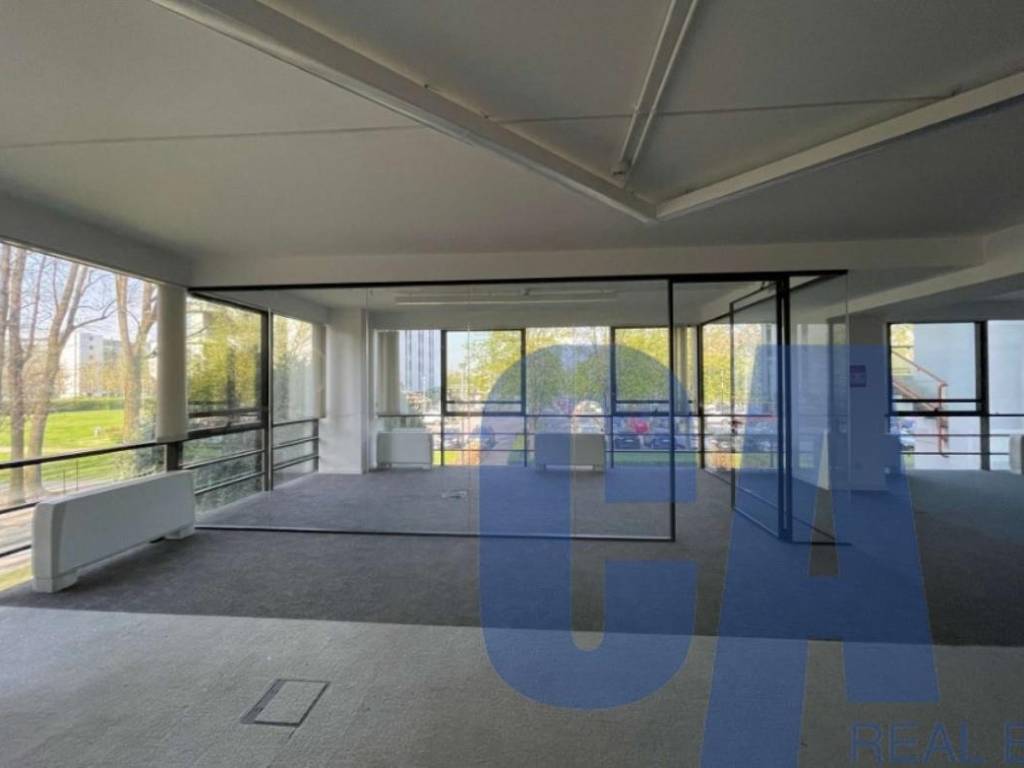 ufficio in affitto ad Assago