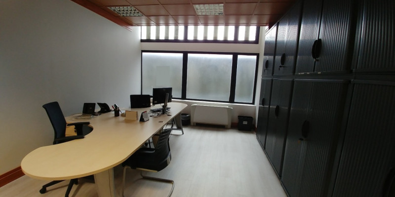 ufficio in affitto ad Assago