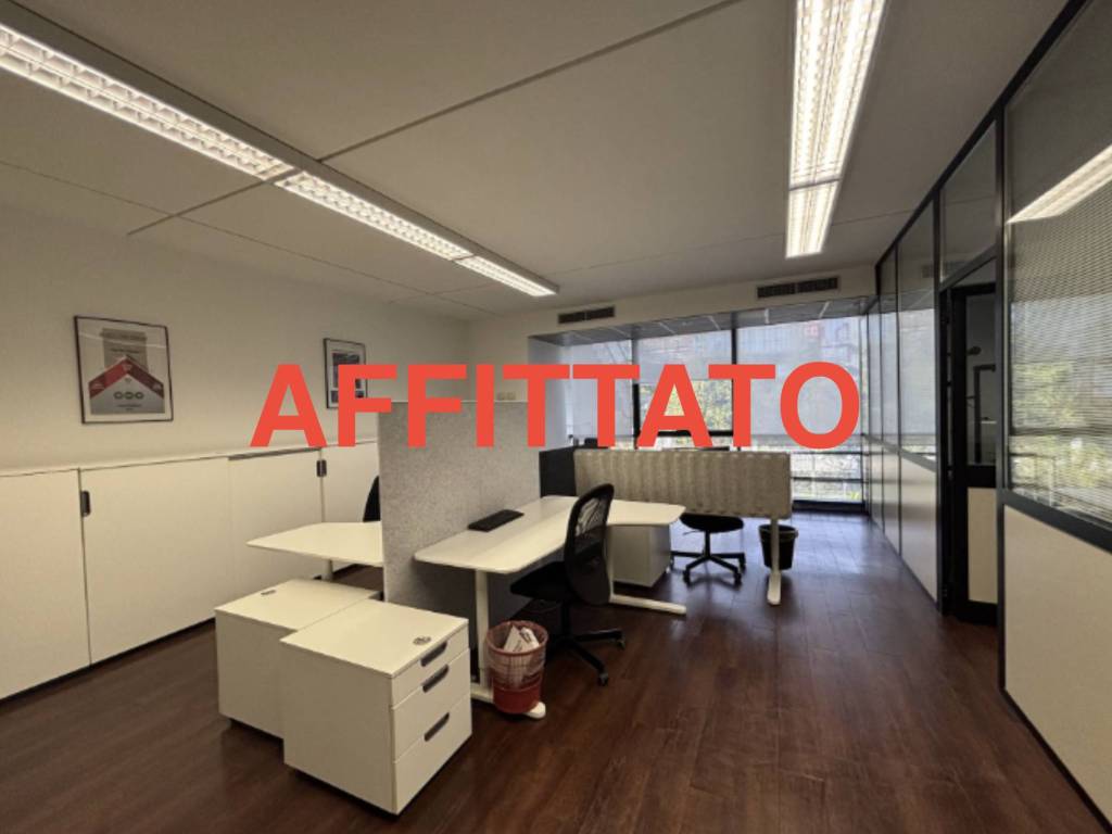ufficio in affitto ad Assago