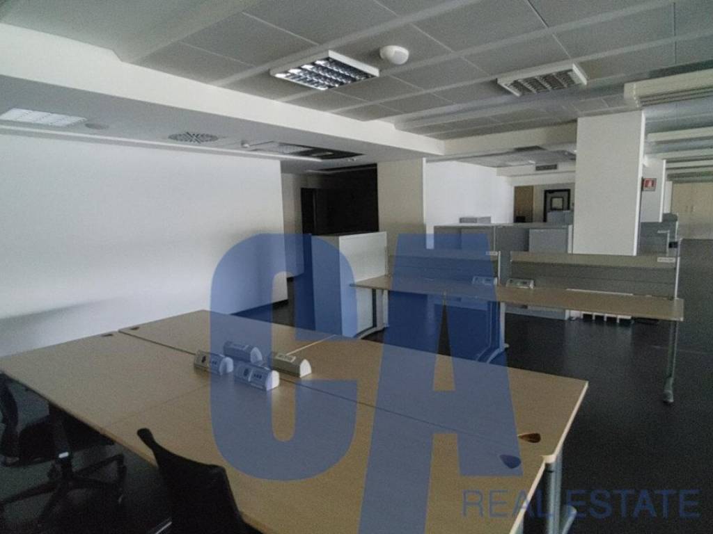 ufficio in affitto ad Assago