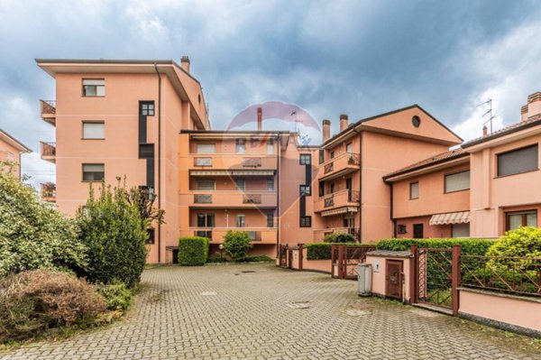 appartamento in affitto a Bareggio